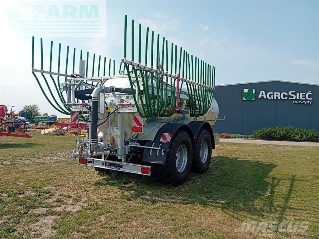  Gebo vt 18.300 معدات توزيع السماد العضوي