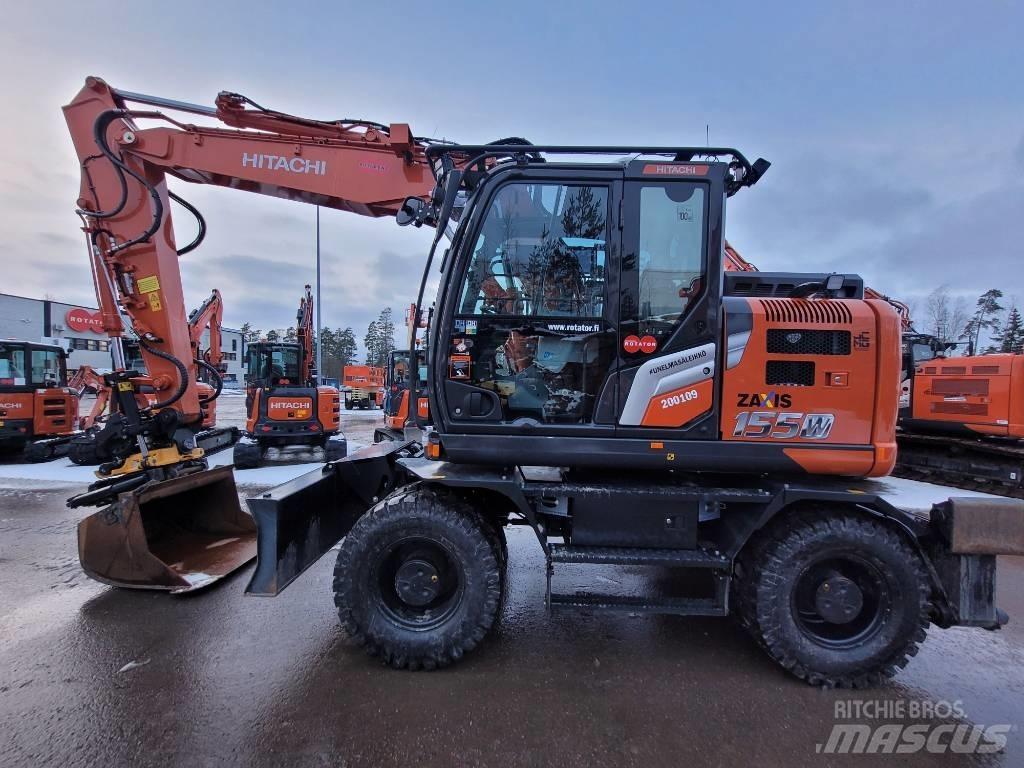 Hitachi ZX155W-7 2P حفارات بعجل