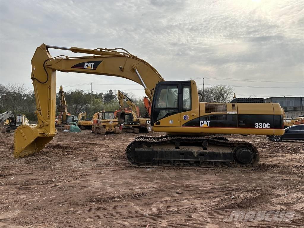 CAT 330 C حفارات زحافة