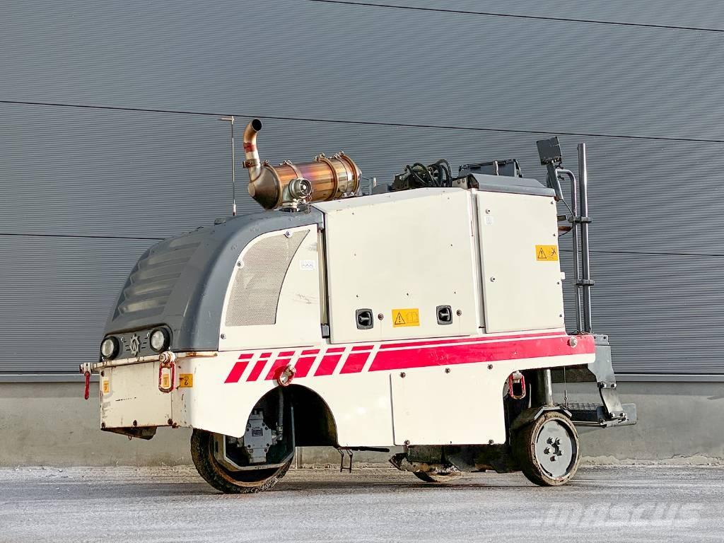 Wirtgen W 35 DC ماكينات الكشط البارد للأسفلت