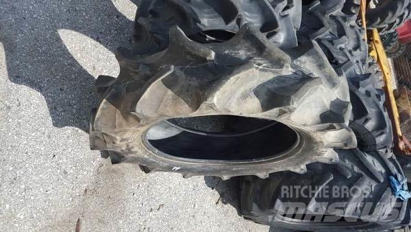  Pneus 9.5-24 الإطارات والعجلات والحافات