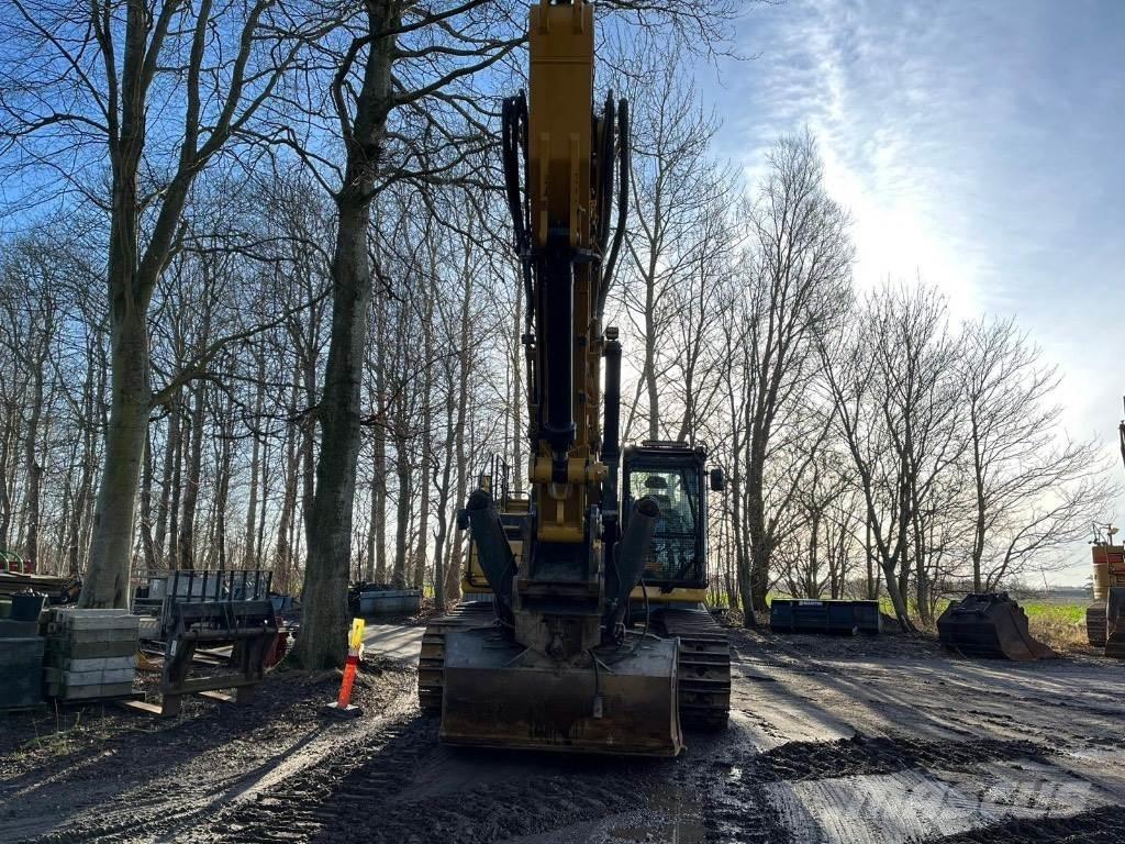 CAT 336 nextgen حفارات زحافة