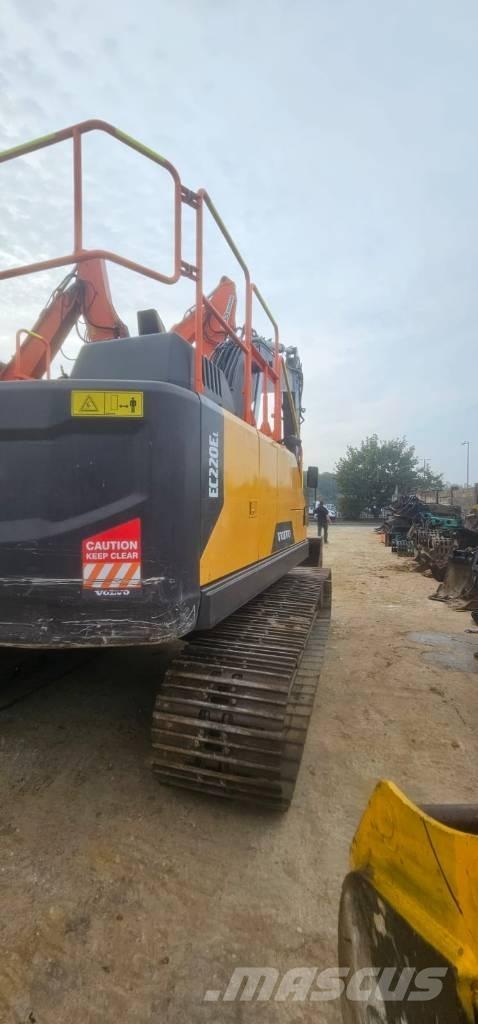 Volvo EC220EL حفارات