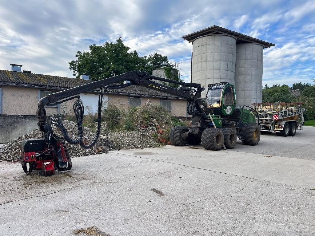 John Deere 1070 E حصادات