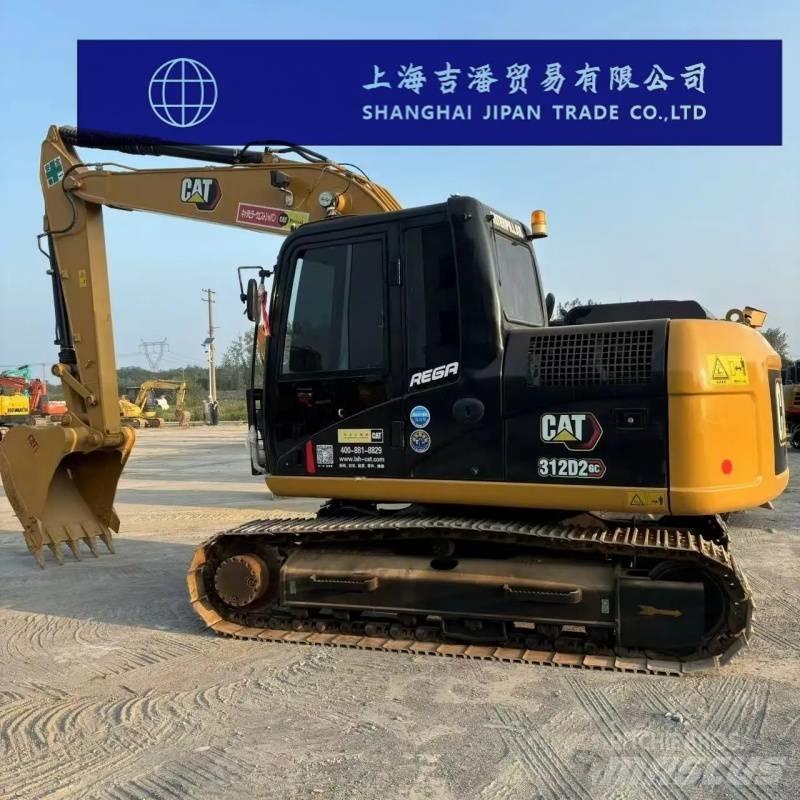 CAT 312 D حفارات زحافة