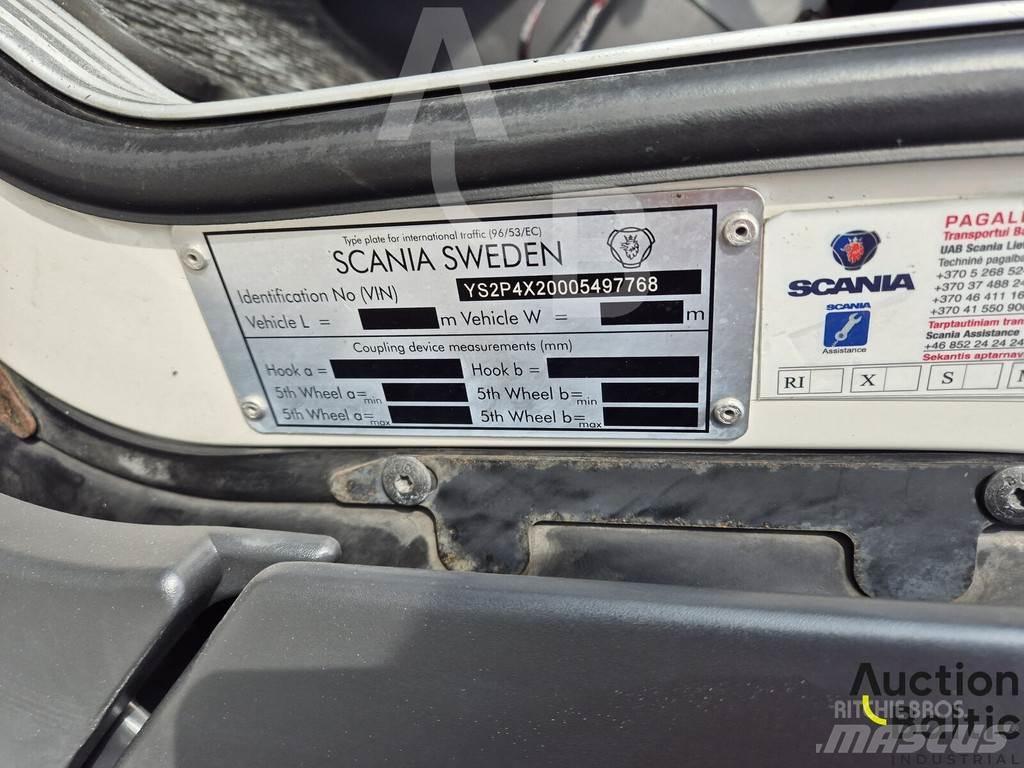 Scania P 450 شاحنات بمقصورة وهيكل