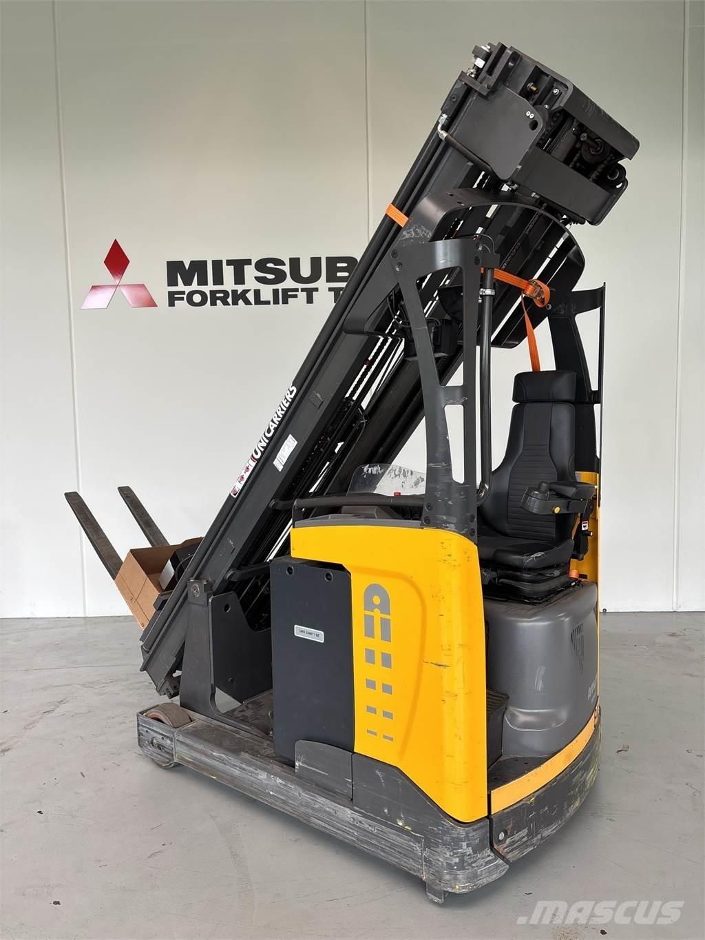 Atlet UMS200 شاحنة مناولة