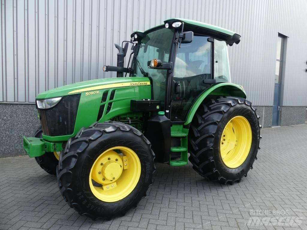 John Deere 5090 R الجرارات