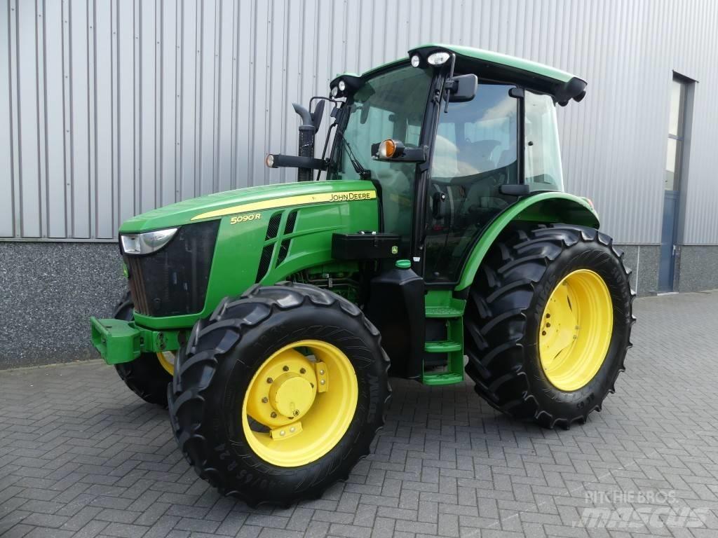 John Deere 5090 R الجرارات