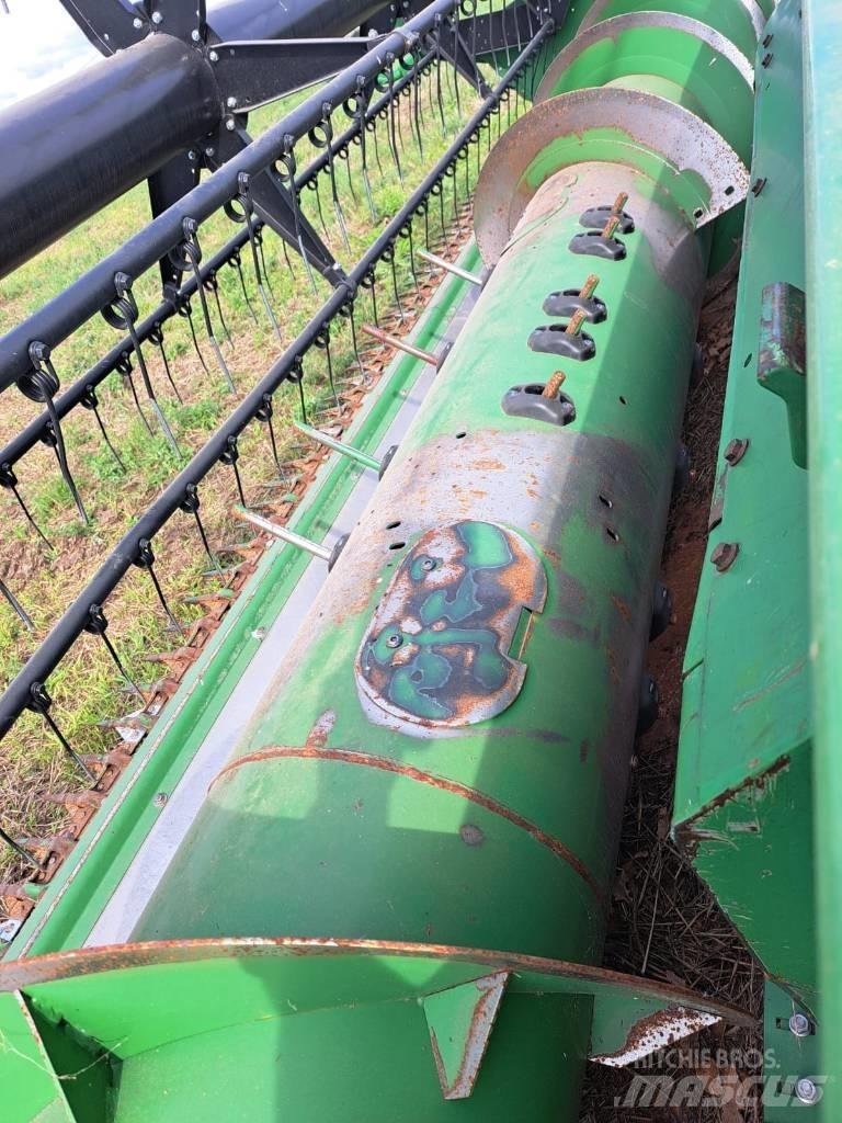 John Deere 622 R رؤوس الحصادات الدراسات