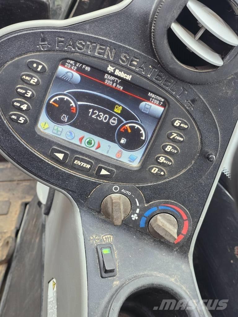 Bobcat E 85 حفارات زحافة