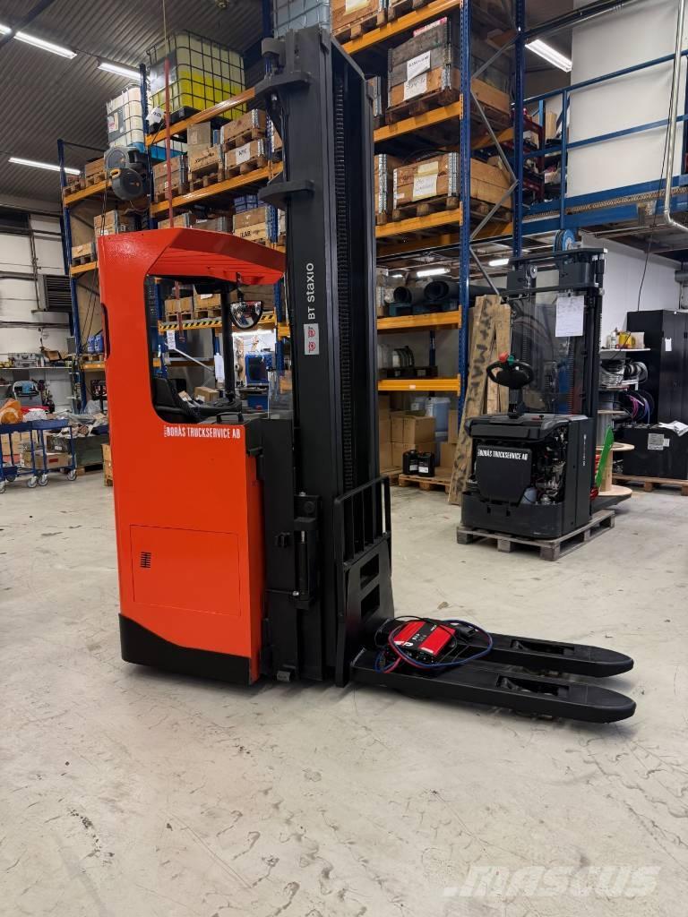 BT truck SRE160L شاحنات مناولة ذاتية الدفع