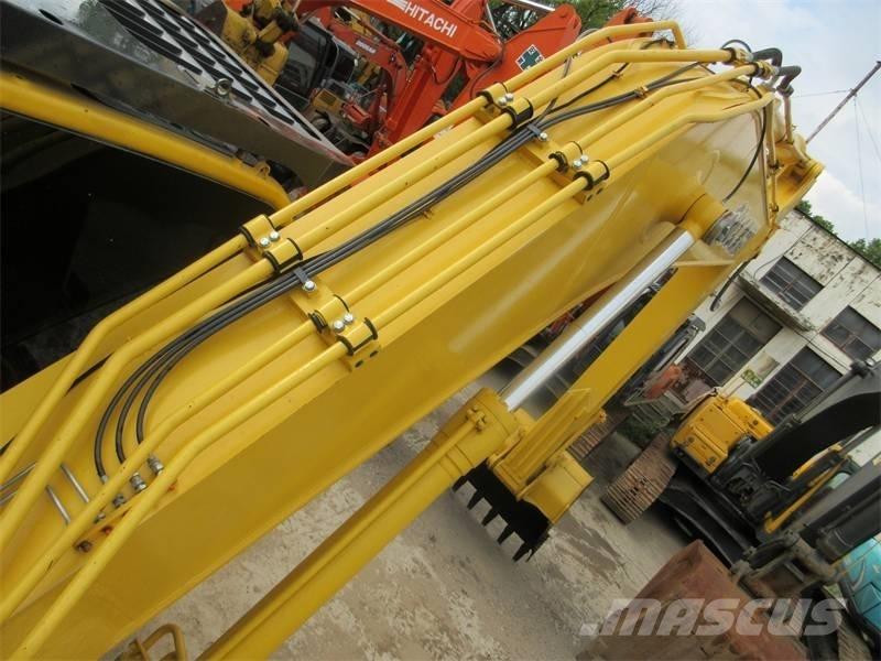 Komatsu PC 200-8N1 حفارات زحافة