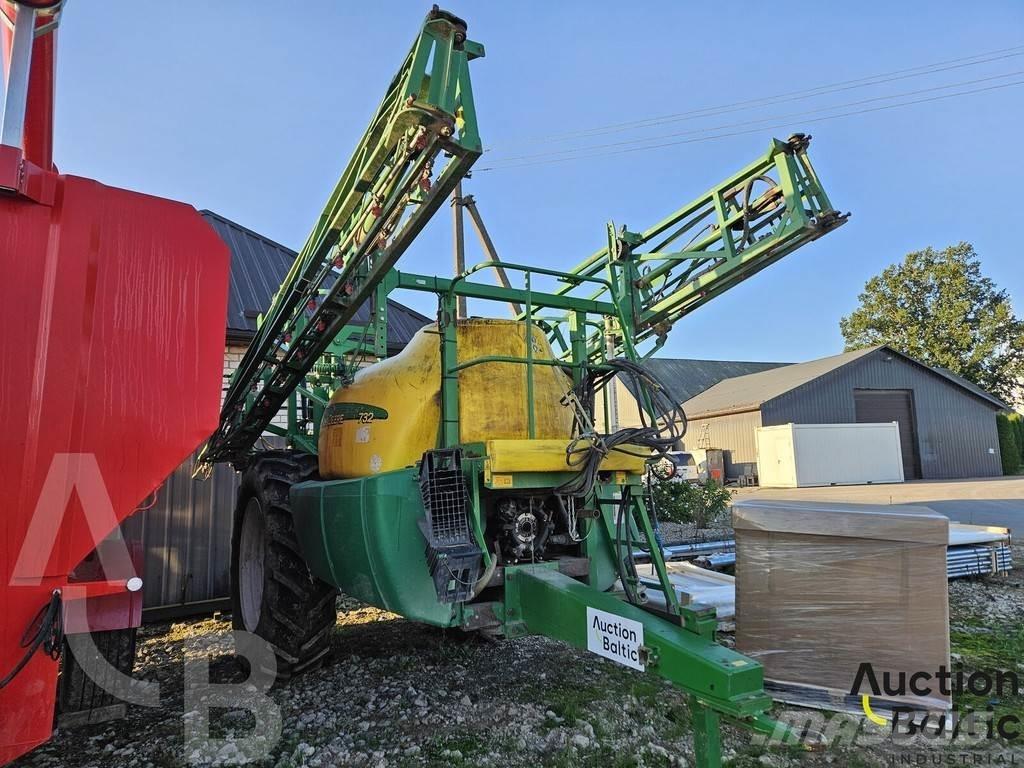 John Deere 732 الرشاشات