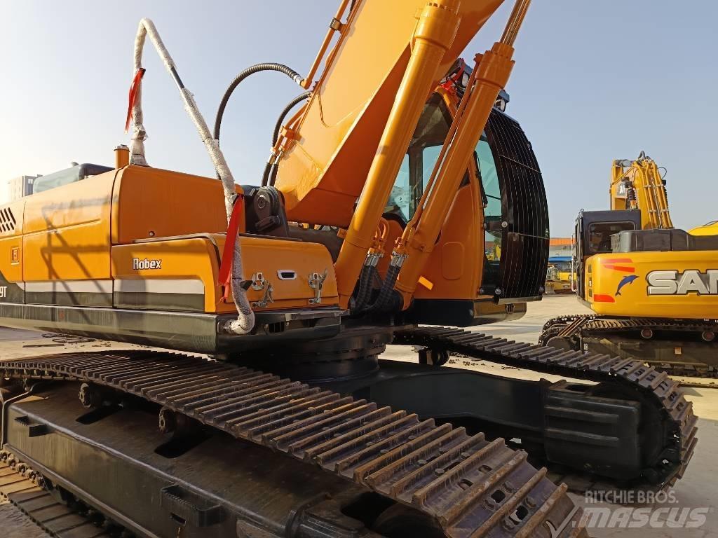 Hyundai 305 LC-9T حفارات زحافة