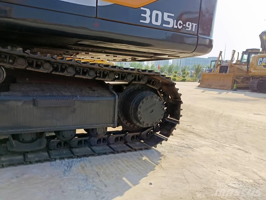 Hyundai 305 LC-9T حفارات زحافة