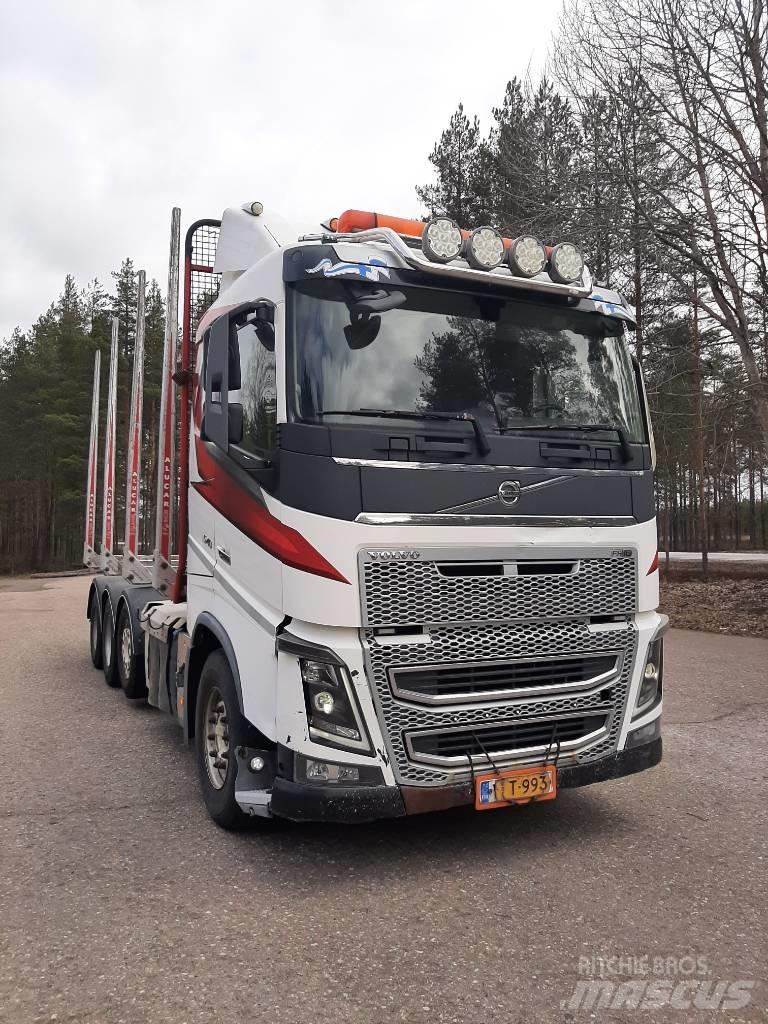 Volvo FH 13 شاحنات أشجار