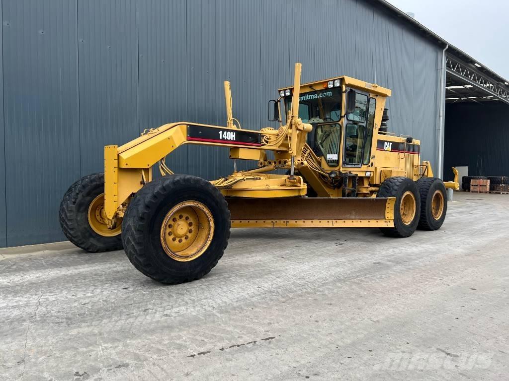 CAT 140H معدات تمهيد الطرق