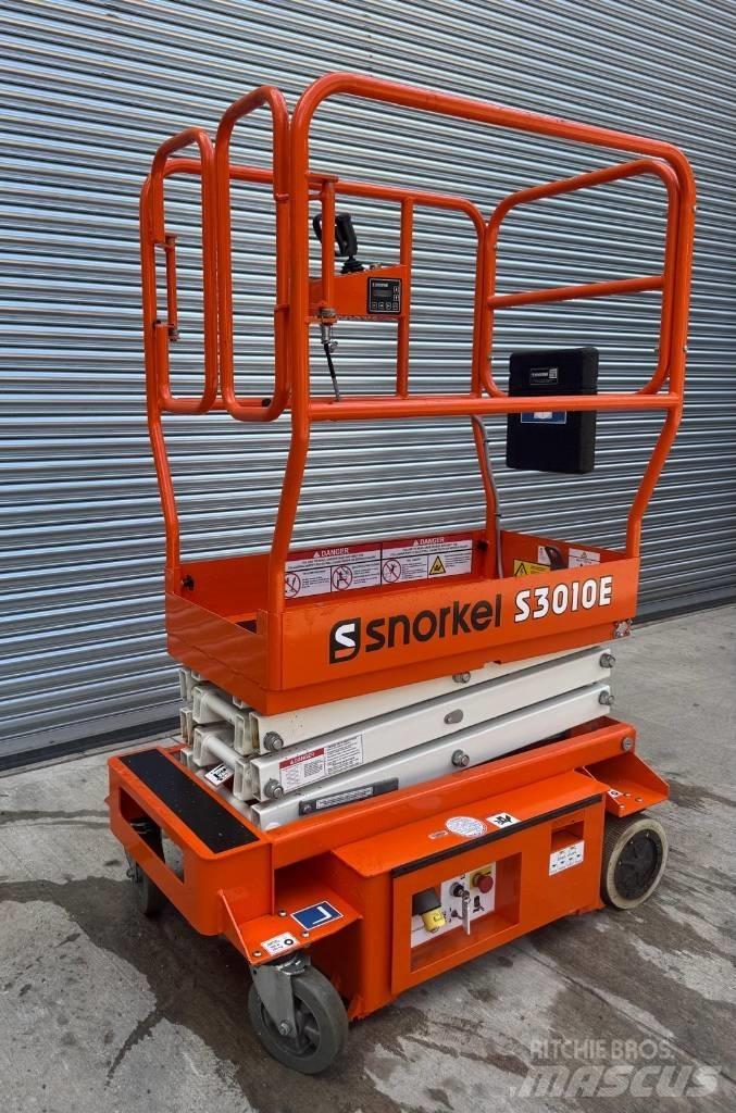 Snorkel S3010E رافعات مقصية الشكل