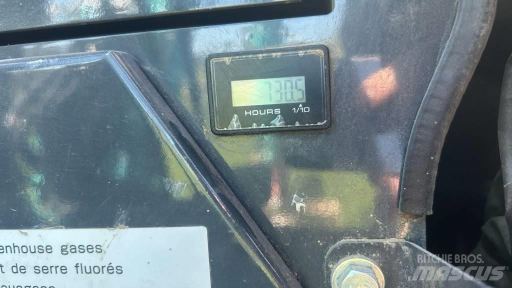 Kobelco SK58SRX-7 حفارات صغيرة أقل من 7 طن (حفارات صغيرة)