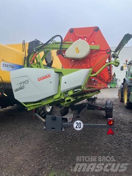 CLAAS TRION 530 حصادات