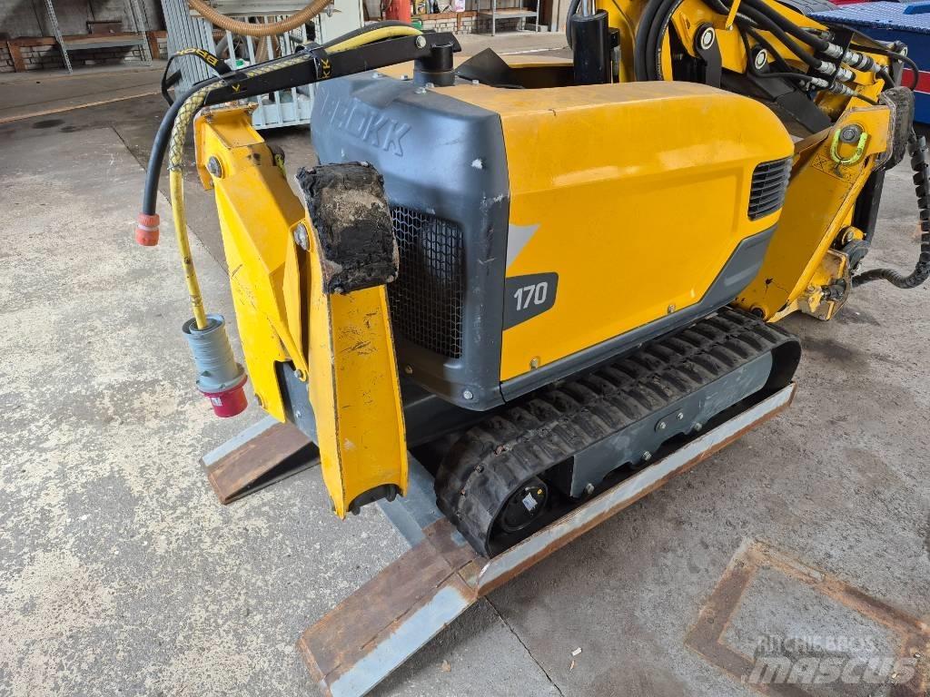 Brokk 170 حفارات هدم