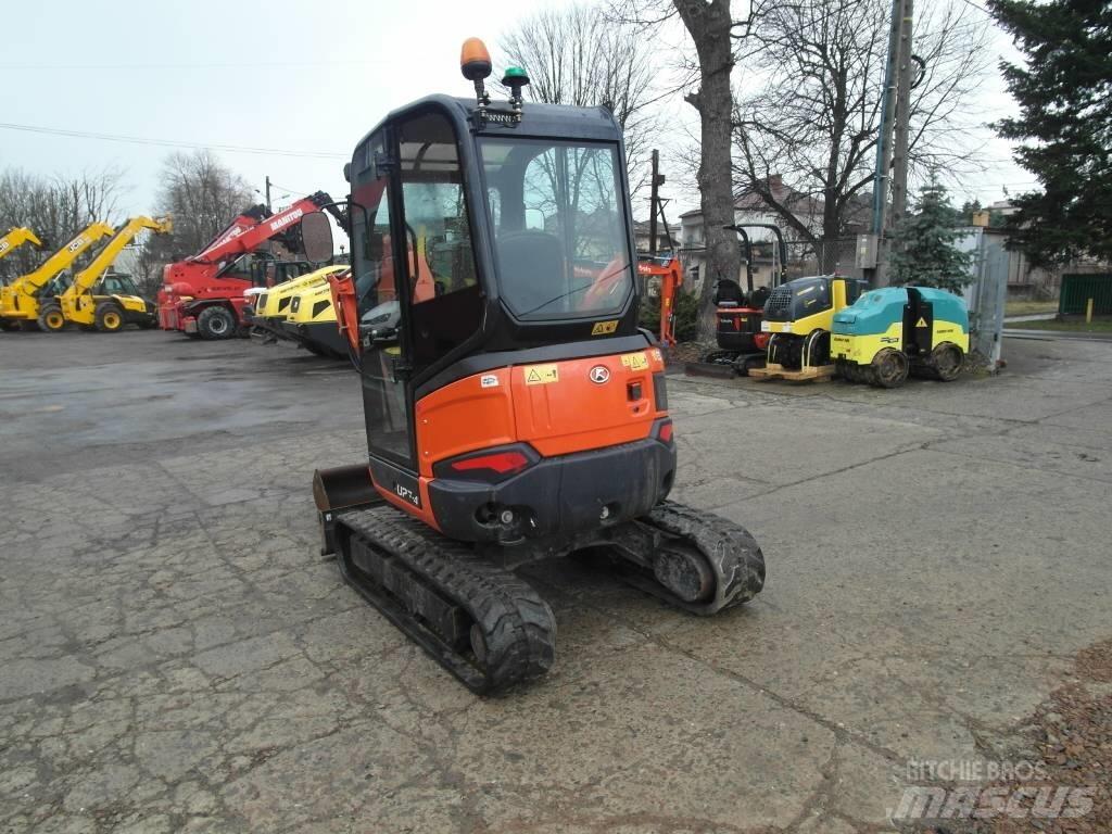 Kubota U 27-4 حفارات صغيرة أقل من 7 طن (حفارات صغيرة)
