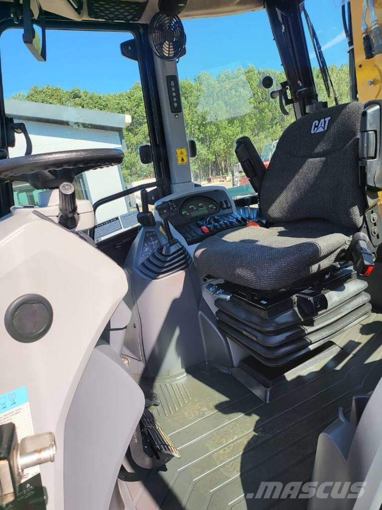 CAT 428 F2 لوادر ذات جرافات عكسية