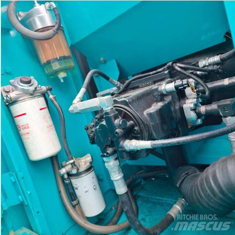 Kobelco SK 140 حفارات زحافة