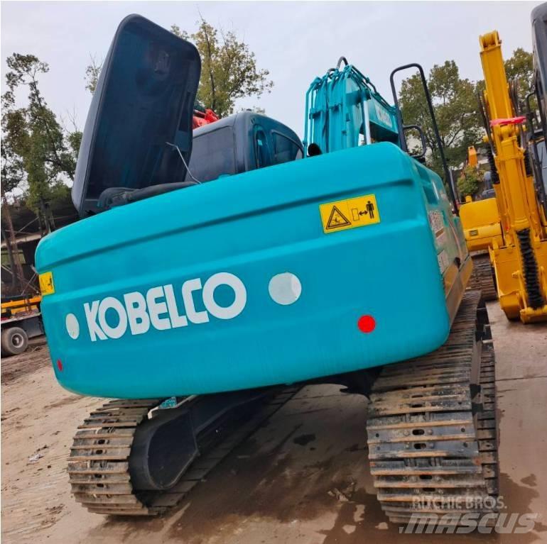 Kobelco SK 140 حفارات زحافة