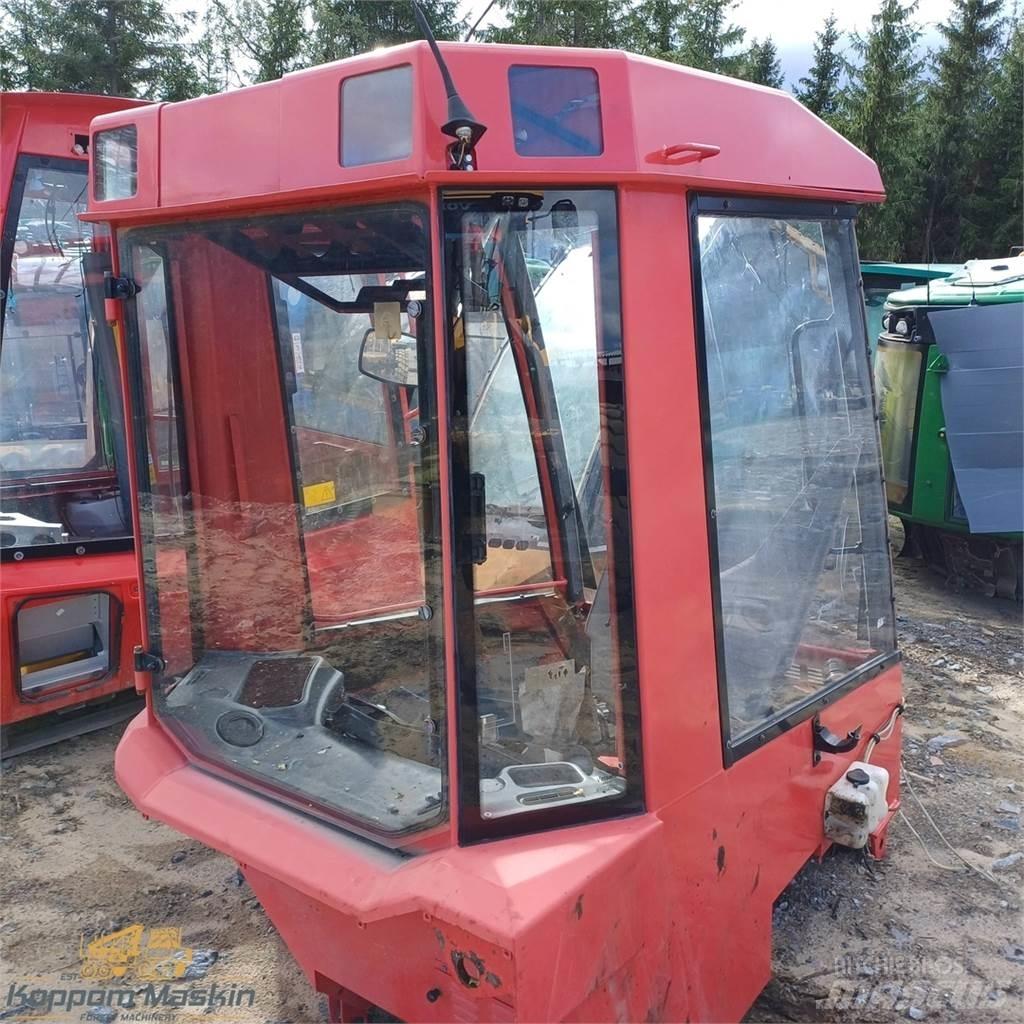 Valmet 941 كابينة والداخلية
