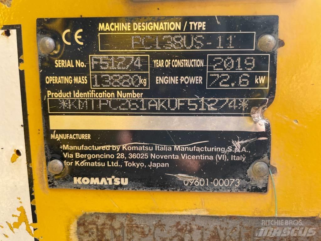 Komatsu PC 138 US-11 حفارات زحافة