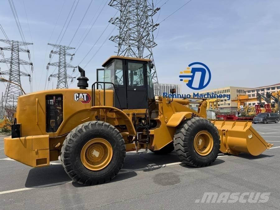 CAT 966H لوادر بعجل