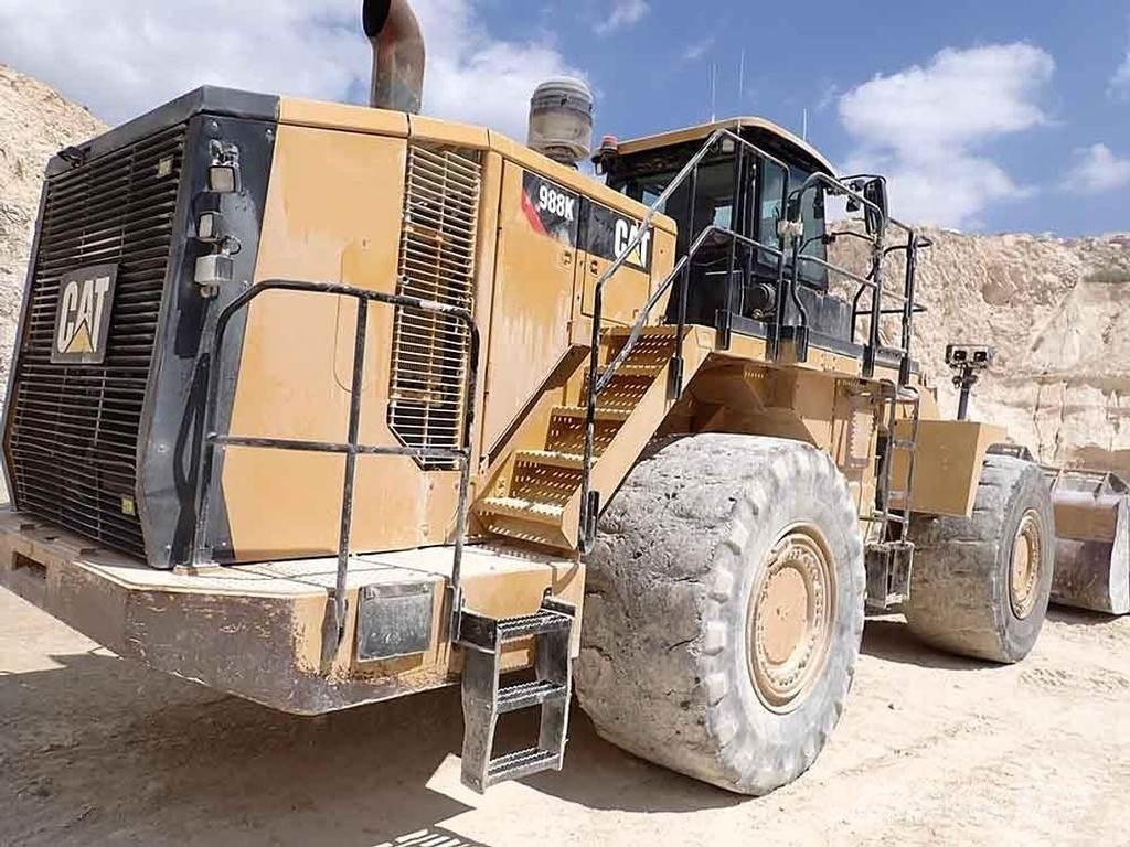 CAT 988K لوادر بعجل