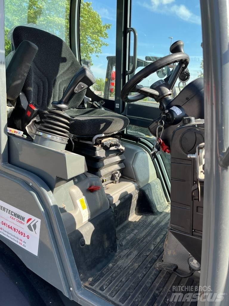 Wacker Neuson WL 32 لوادر بعجل