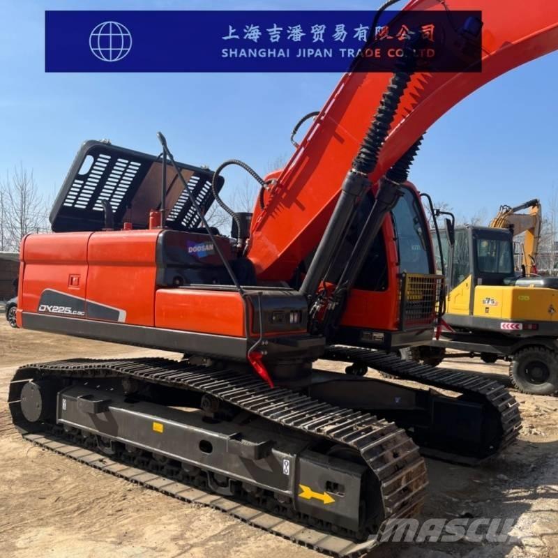 Doosan DX 225 حفارات زحافة
