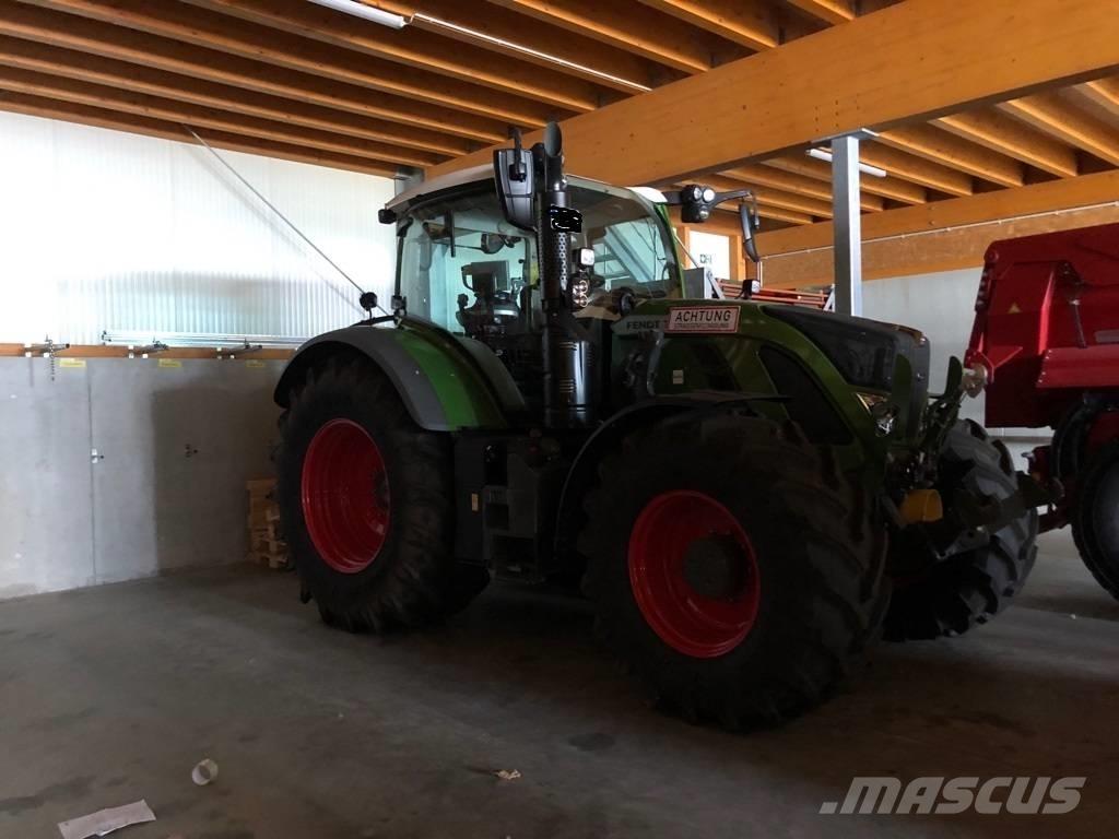 Fendt 724 Vario S4 الجرارات