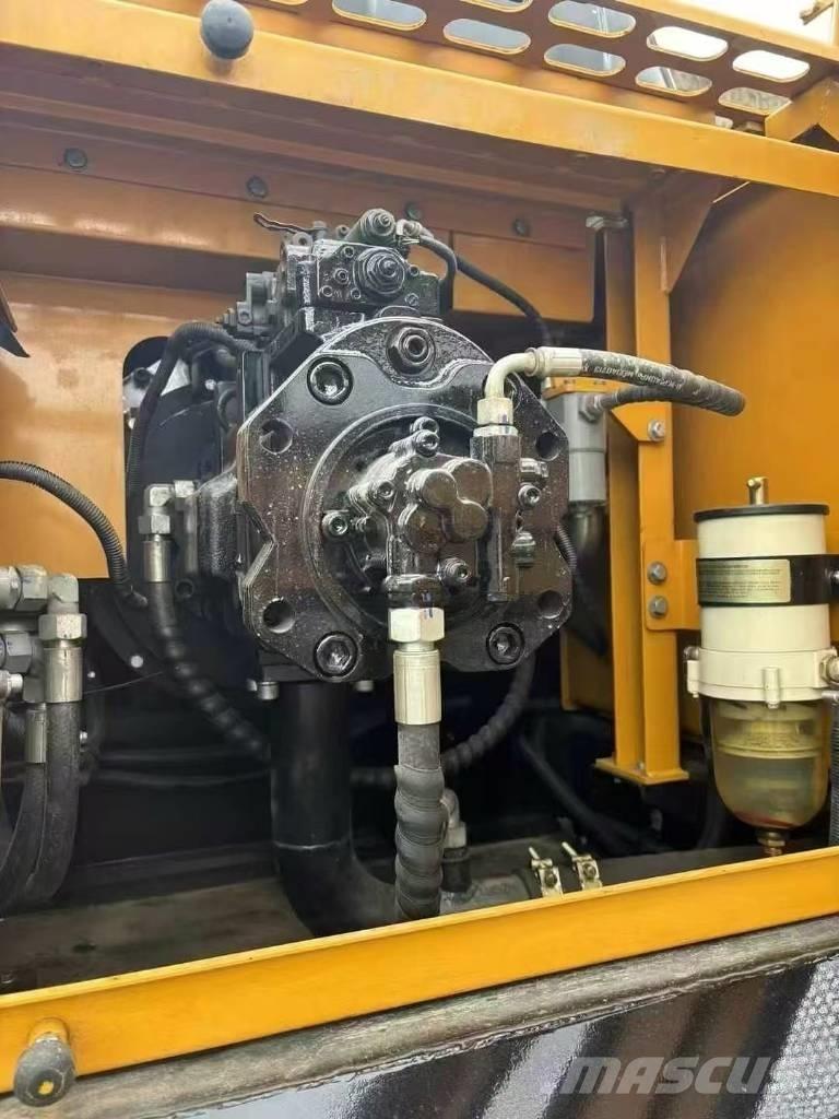 Sany SY 365 C حفارات زحافة