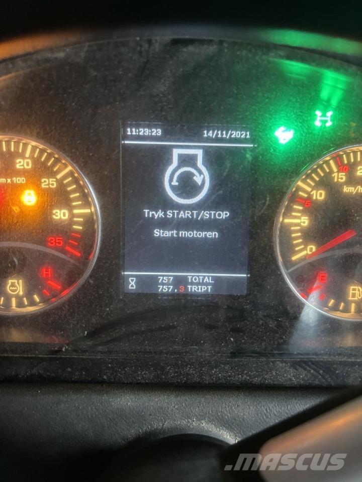 GiANT 4548 TENDO مناولات متداخلة