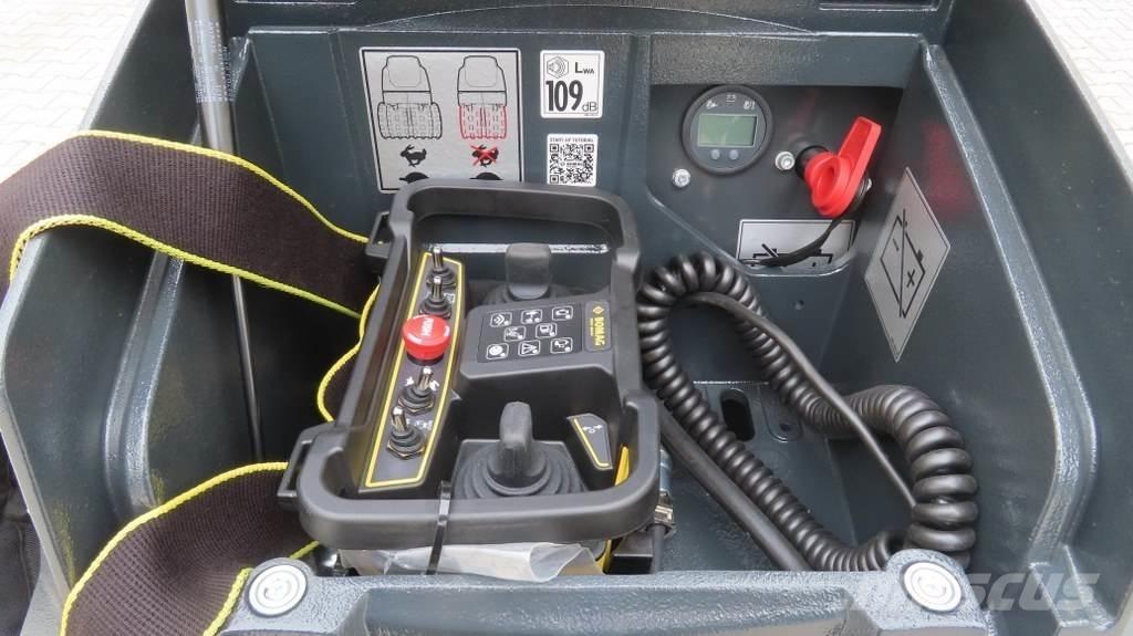 Bomag BMP 8500 مداحل متنوعة