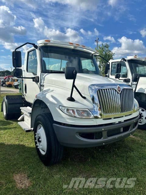 International MV607 وحدات الجر