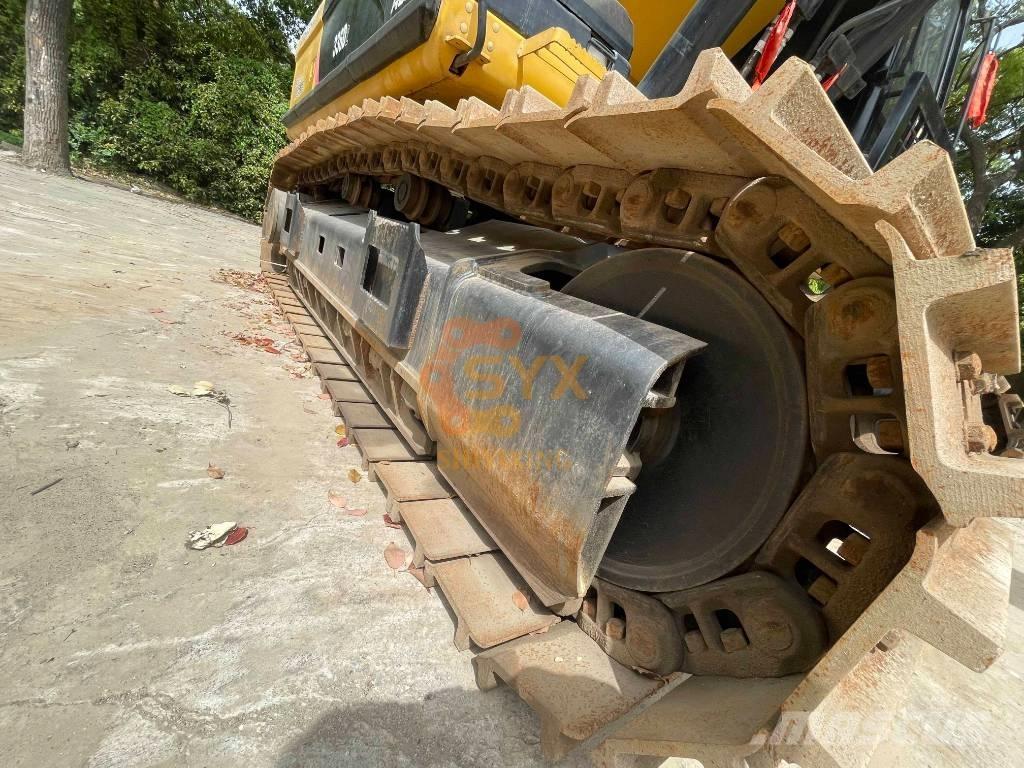 CAT 336 D2 حفارات زحافة