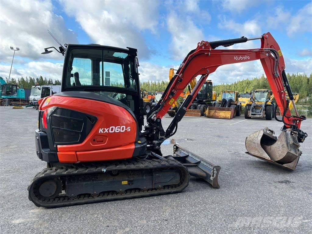 Kubota KX060-5 حفارات صغيرة أقل من 7 طن (حفارات صغيرة)