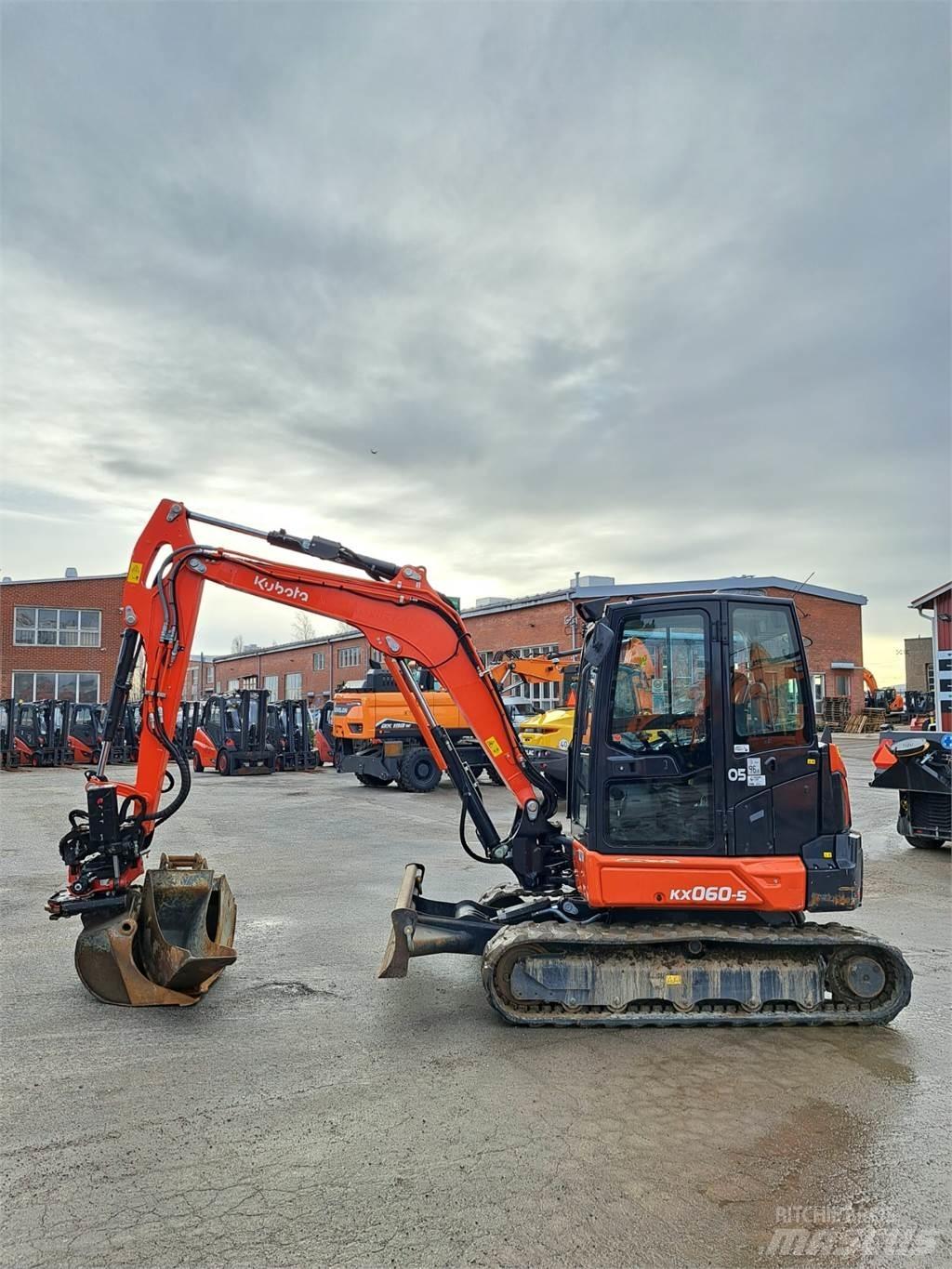 Kubota KX060-5 حفارات صغيرة أقل من 7 طن (حفارات صغيرة)