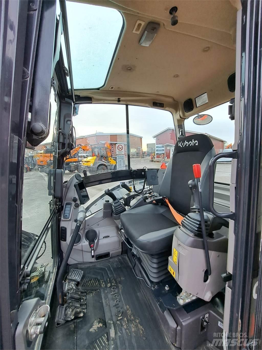 Kubota KX060-5 حفارات صغيرة أقل من 7 طن (حفارات صغيرة)