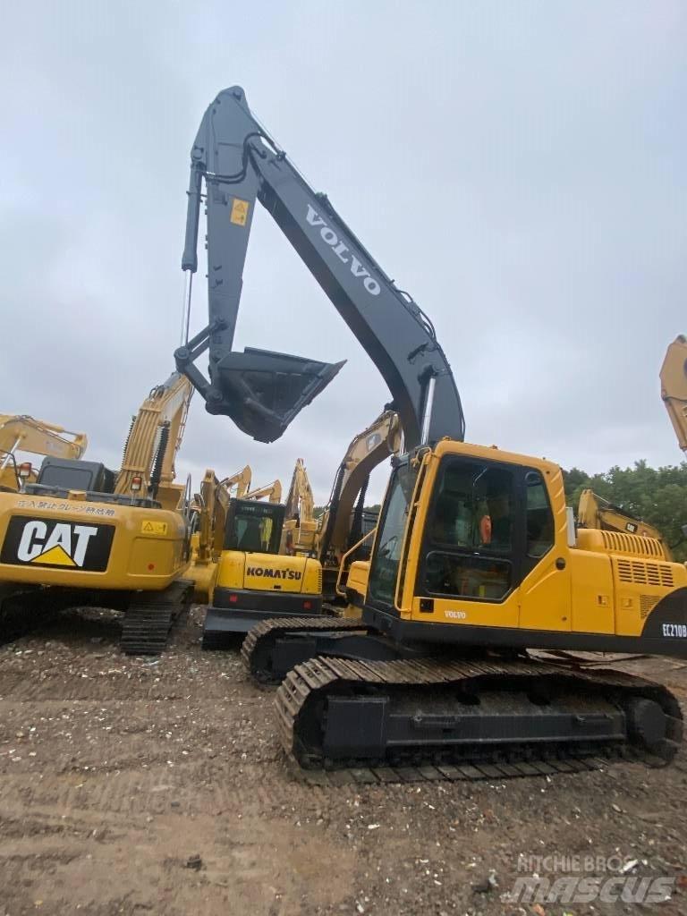 Volvo EC 210 B LC حفارات زحافة