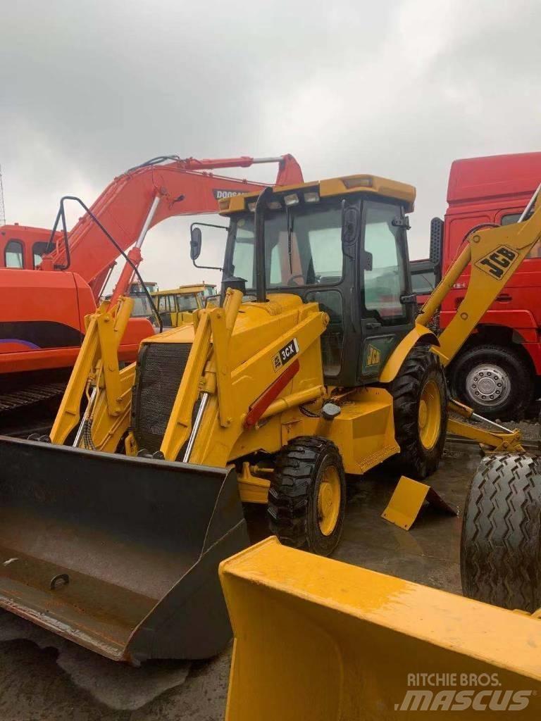 JCB 3 CX لوادر ذات جرافات عكسية