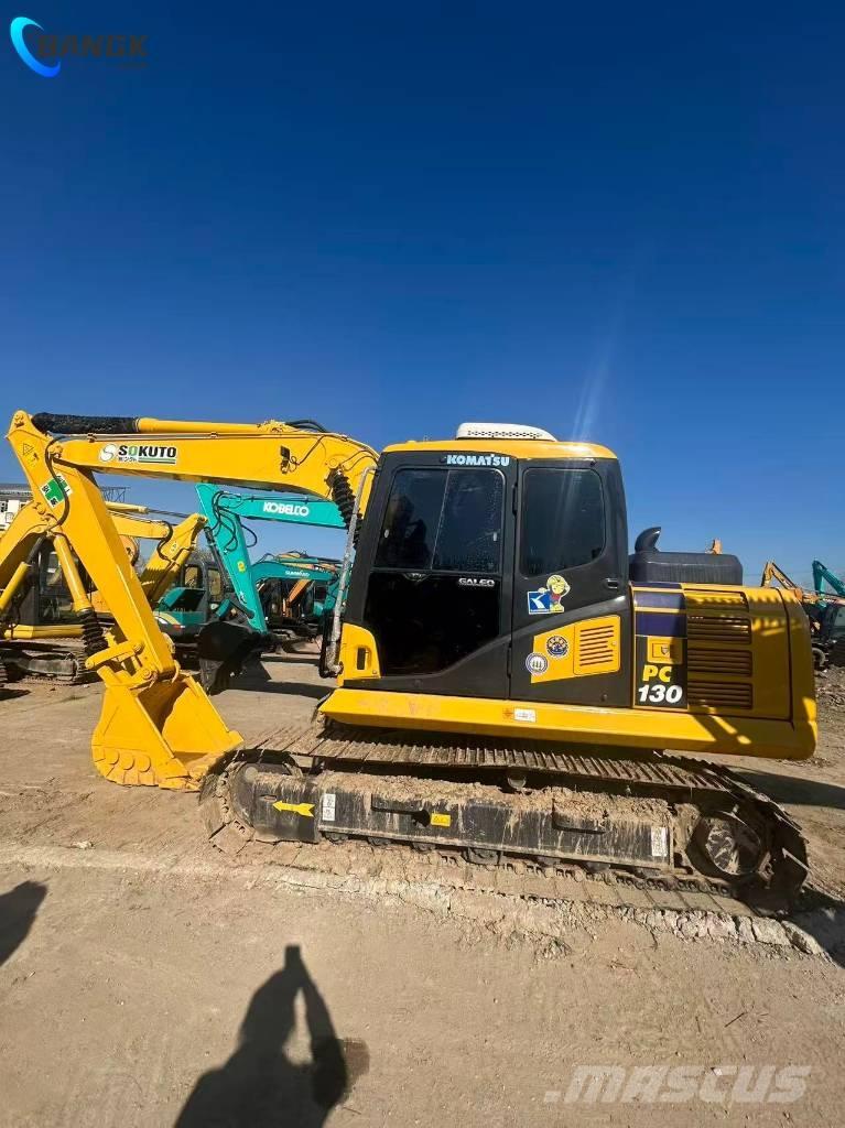 Komatsu PC 130 حفارات زحافة