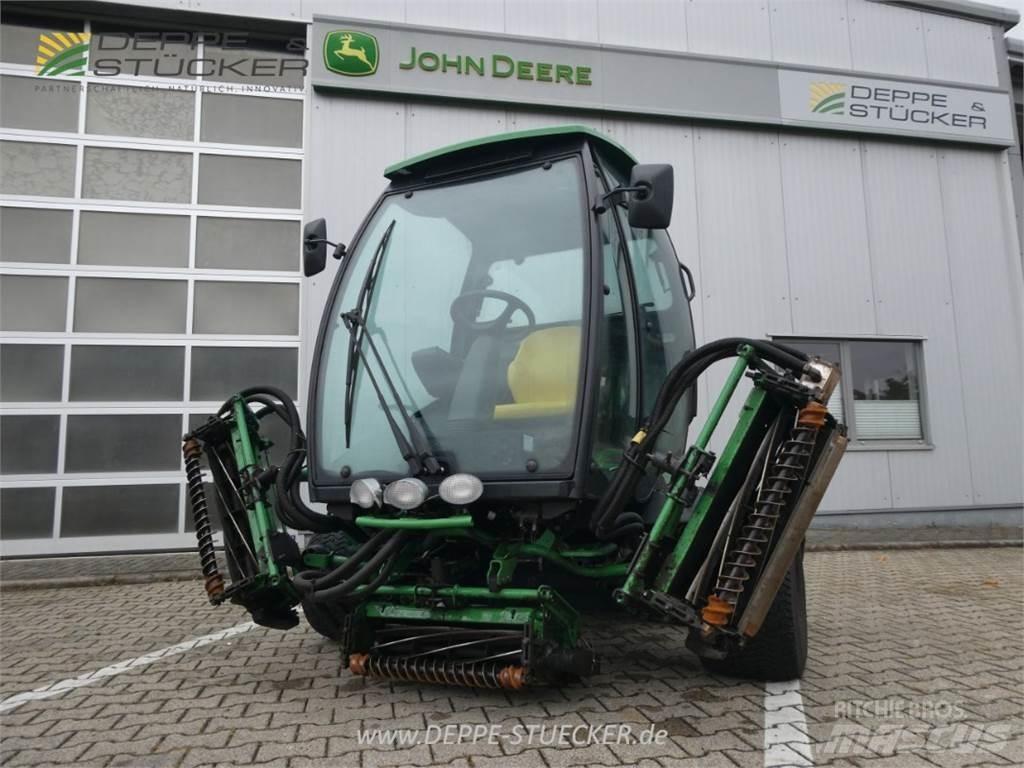 John Deere 8900A جزازات