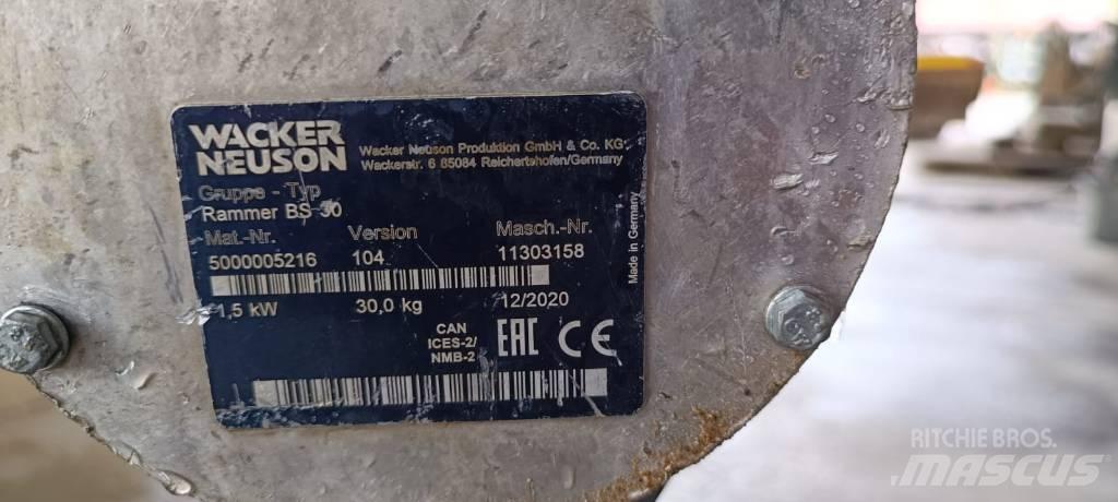 Wacker Neuson BS30 ِدَكات